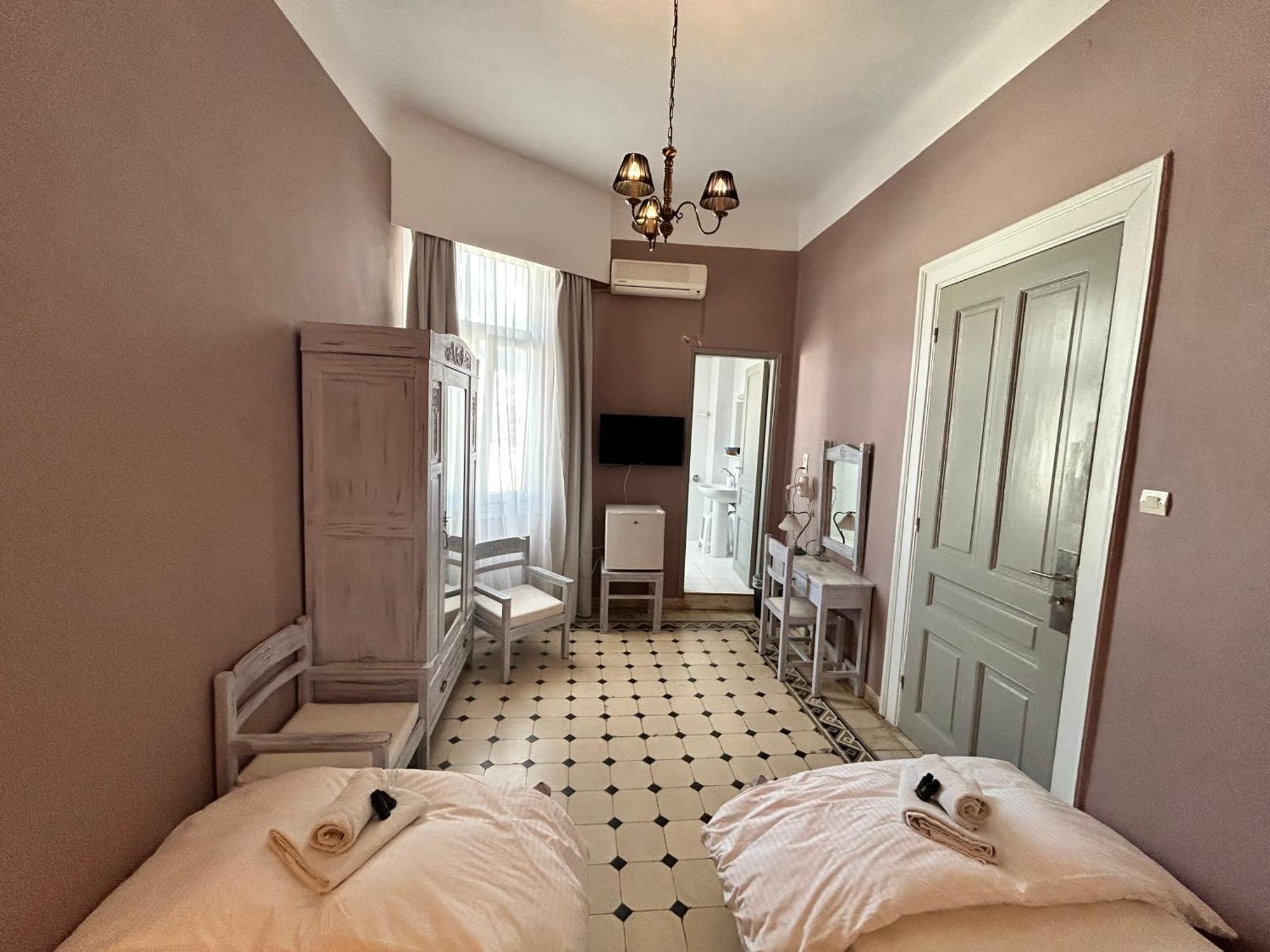 Tinion Urban Hotel Tinos Ngoại thất bức ảnh