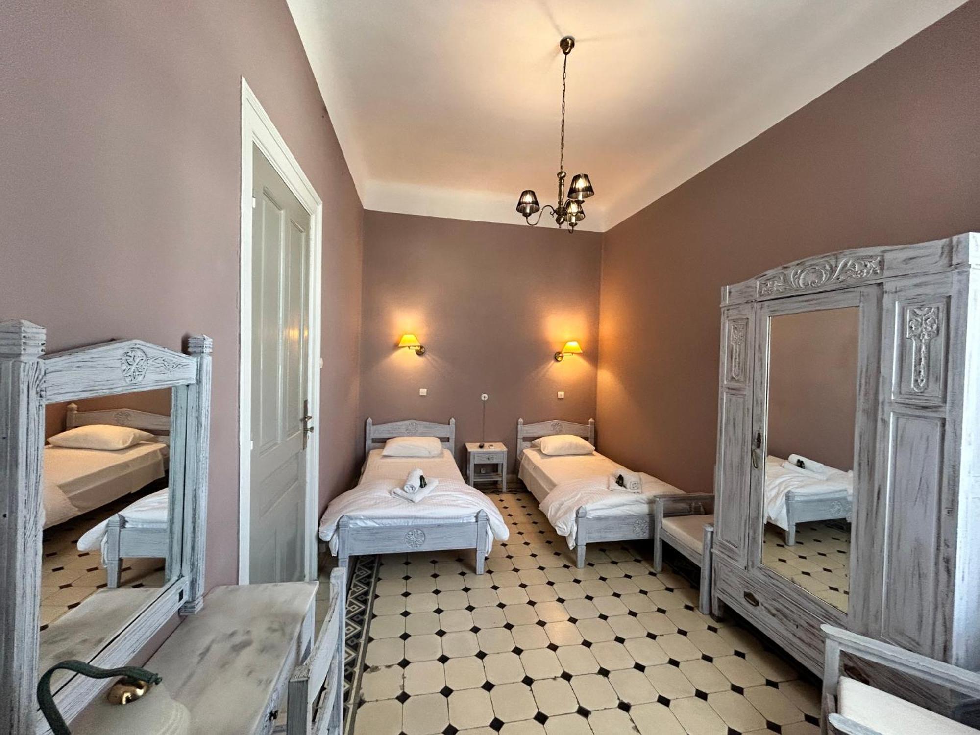 Tinion Urban Hotel Tinos Ngoại thất bức ảnh