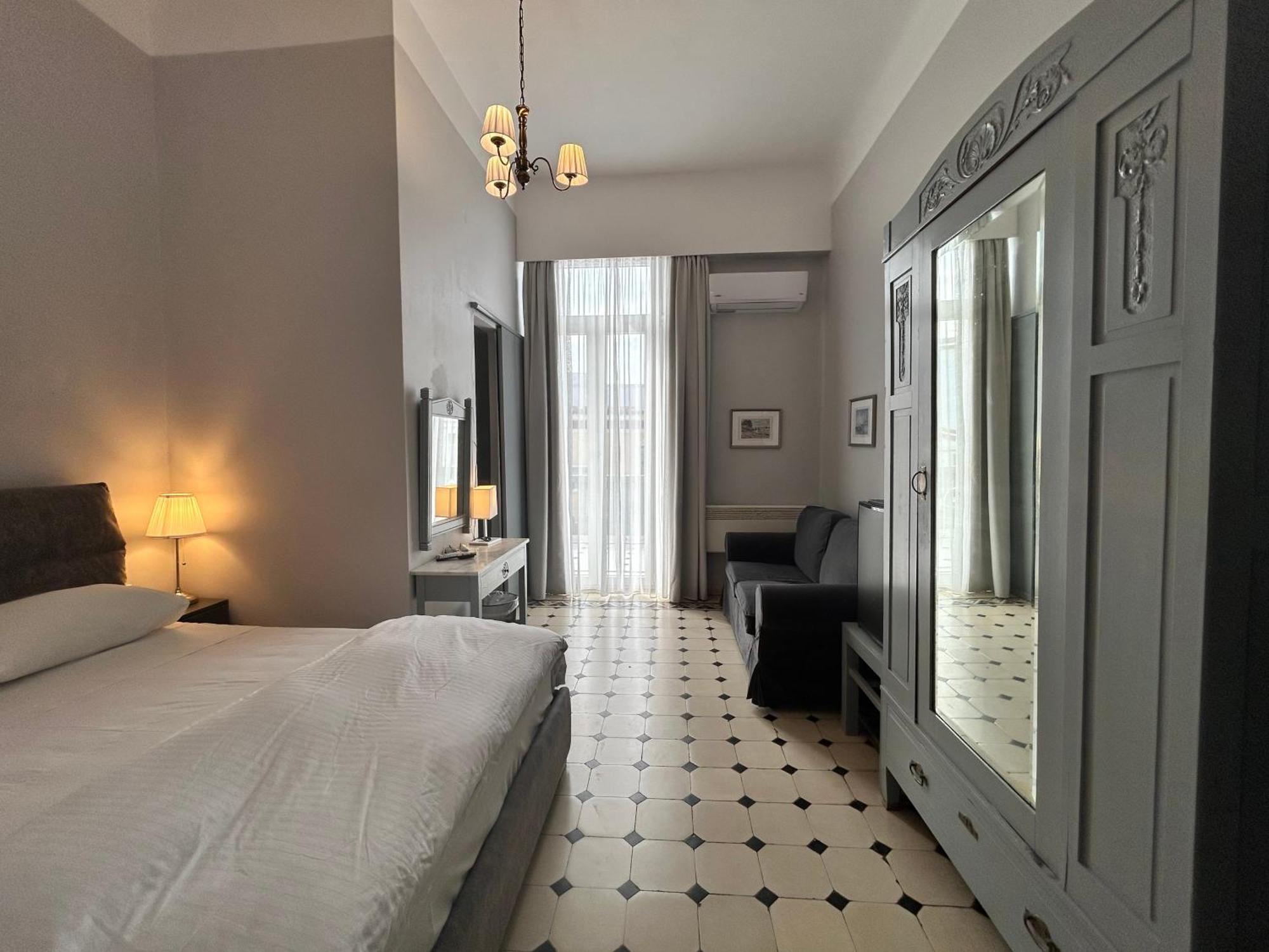 Tinion Urban Hotel Tinos Ngoại thất bức ảnh